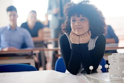 Beca Bluehost Internet en Educación 2018