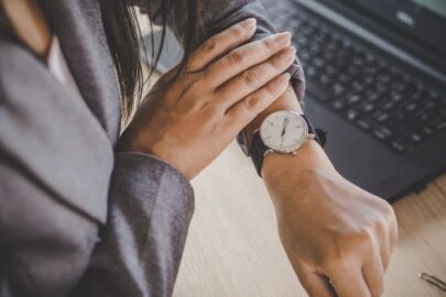 Adelantarse al reloj: Cómo cambiar tu publicación programada en WordPress