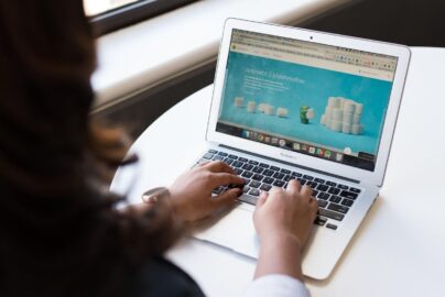 Cómo hacer un sitio web personal: una guía paso a paso para mejorar tu marca